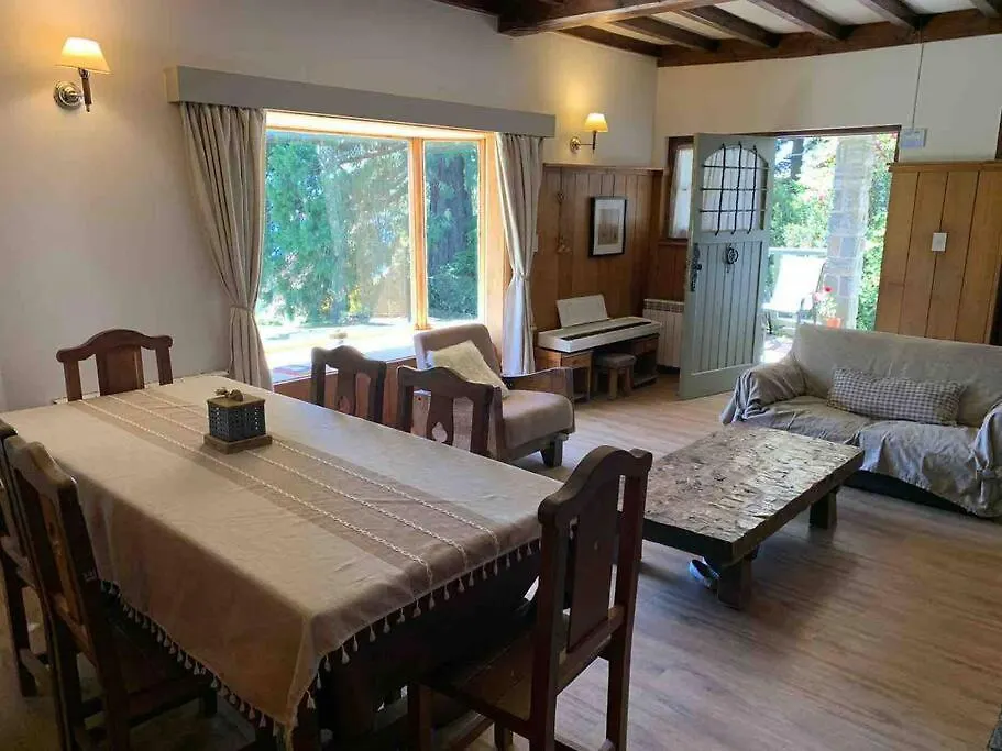 Casita Blanca Bariloche-1